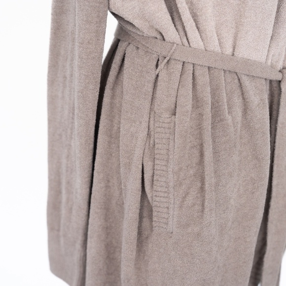 BAREFOOT DREAMS | Cozychic Ultra Lite Dream Robe - Picture 7 of 16